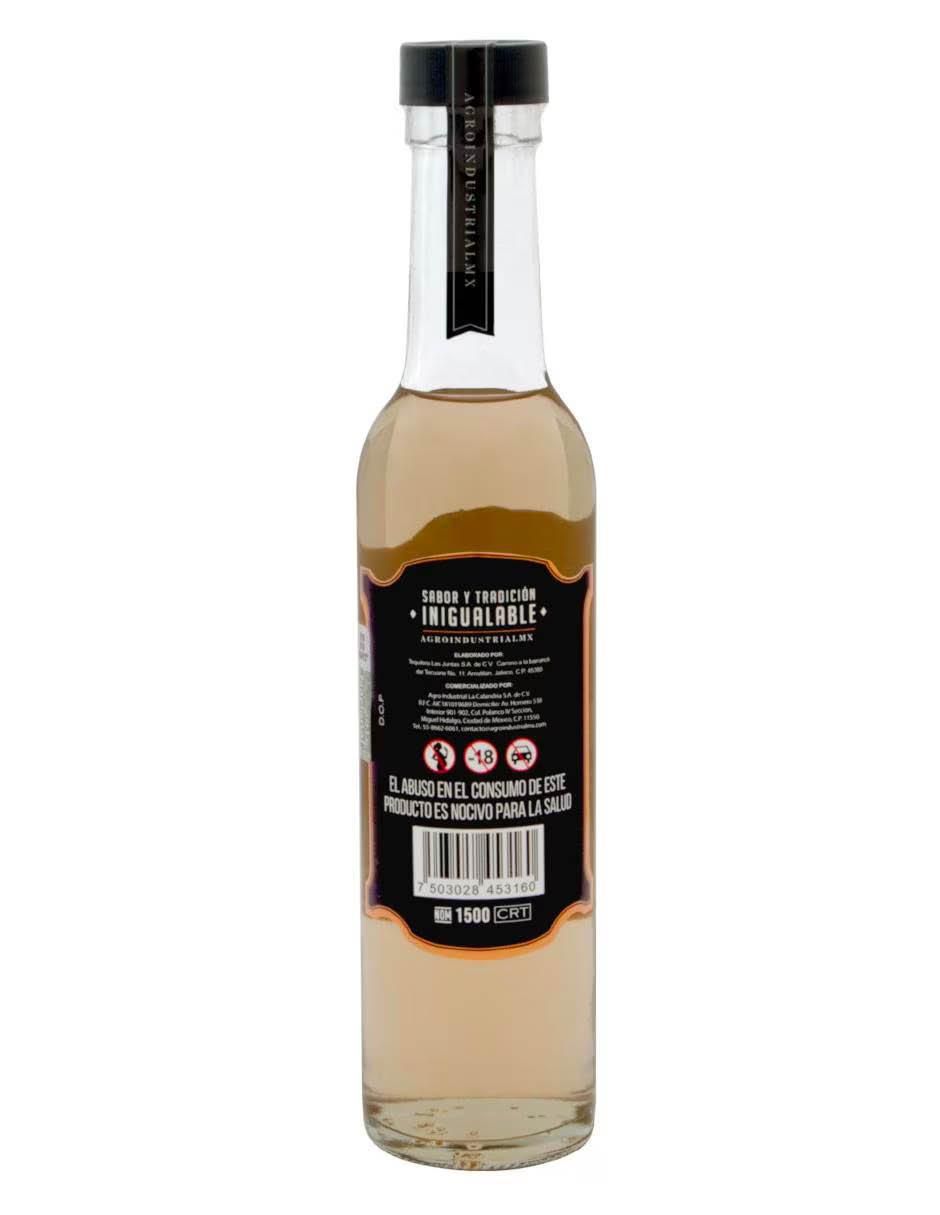 Caja de tequila tipo Reposado 12 piezas 250 ml c/u