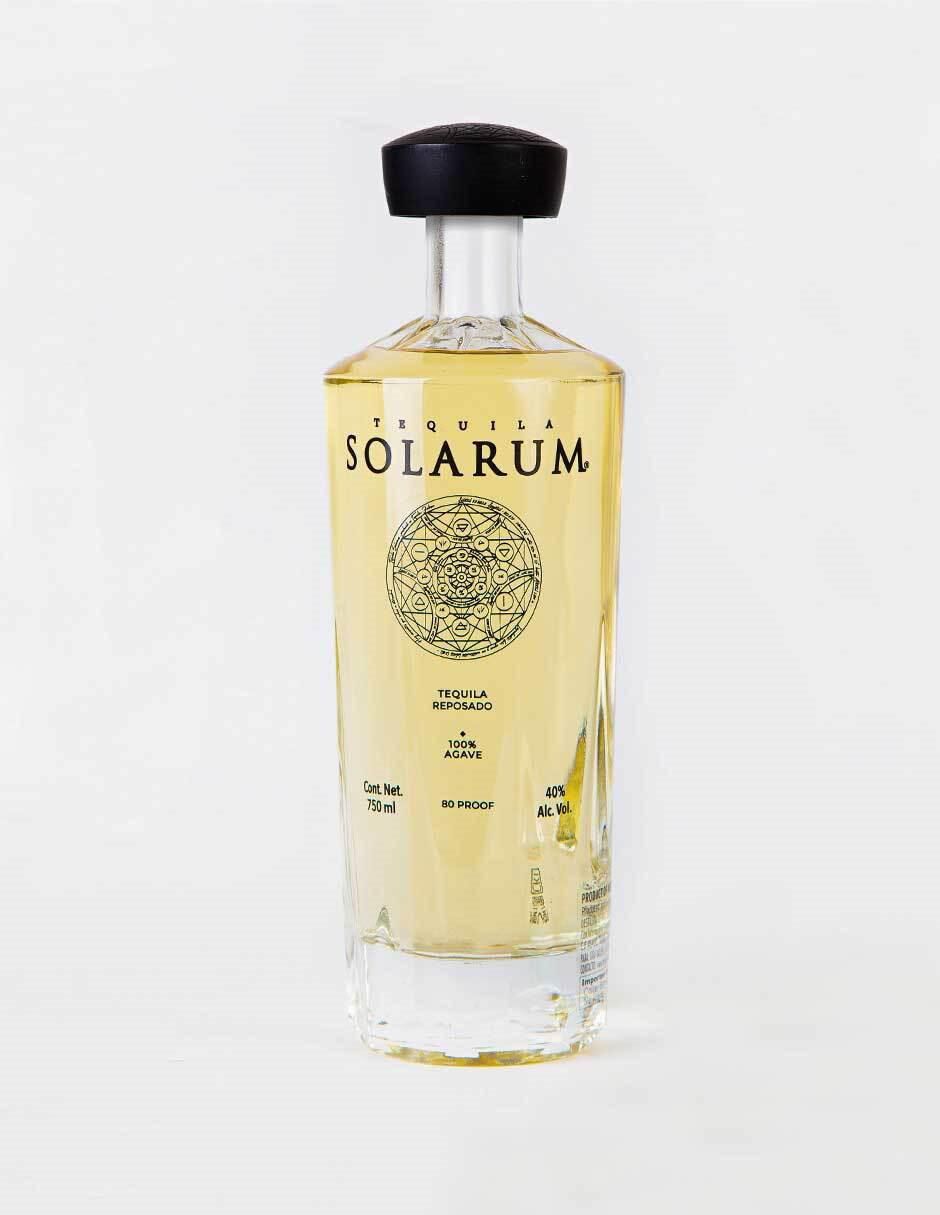 Tequila Solarum tipo Reposado 750 ml