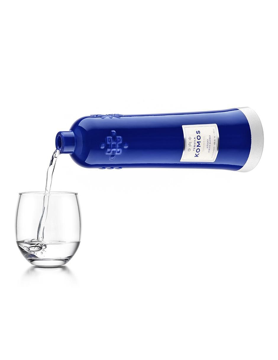 Tequila tipo Añejo cristalino 750 ml