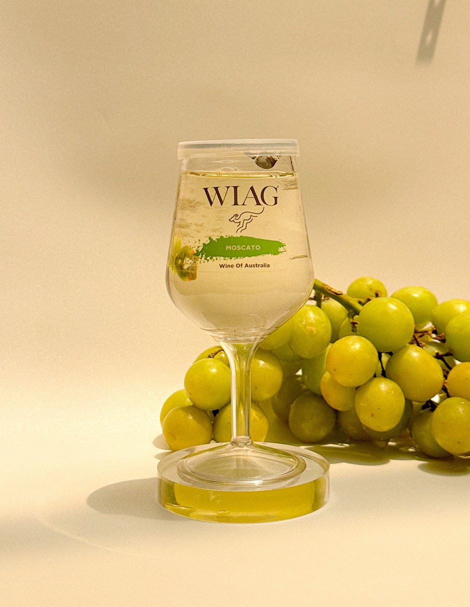 Vino blanco moscato Australia 187 ml 4